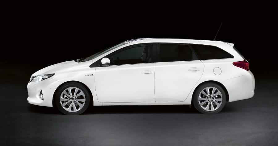  Toyota Auris Touring Sports 2012 года  (фото 6 из 6)